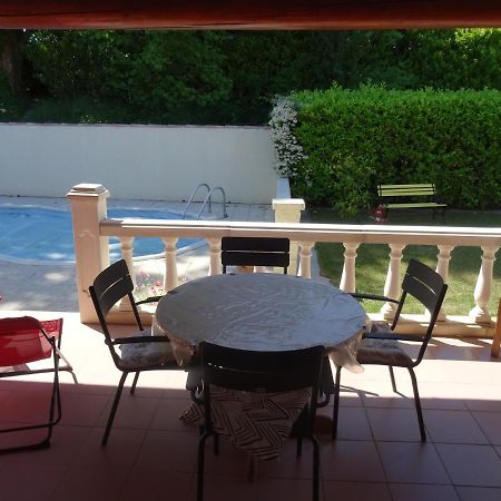 דירות אביניון Chez Carole Et Roger מראה חיצוני תמונה