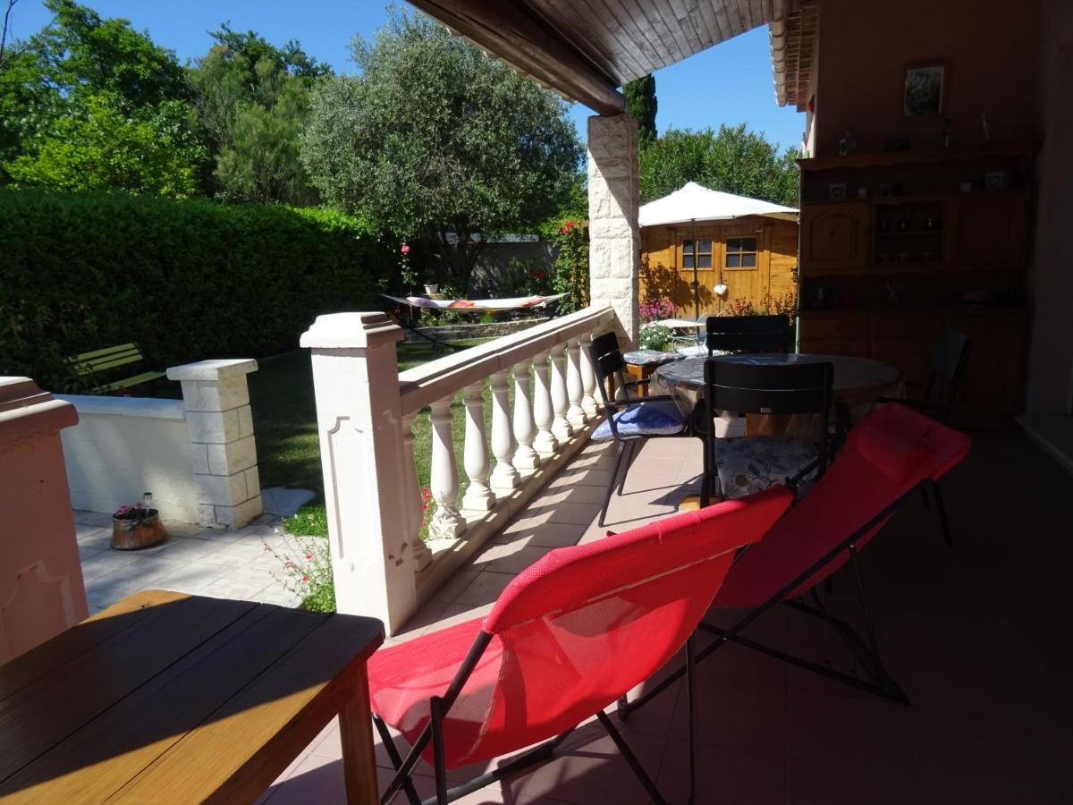 דירות אביניון Chez Carole Et Roger מראה חיצוני תמונה
